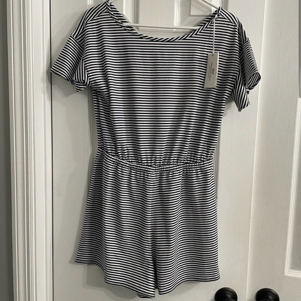 Vineyard Vines Performance Striped Romper NWOT